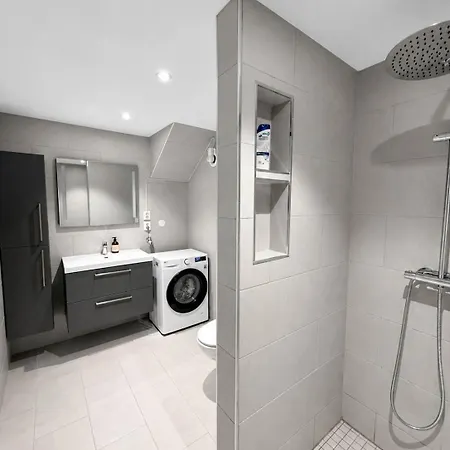 2-bedroom דירה *